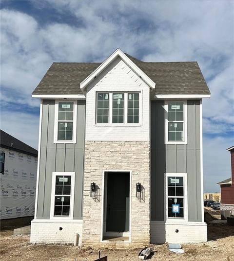 4242 W Bronco Dr, Fayetteville, AR 72704