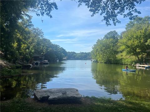 Northampton Drive, Bella Vista, AR 72714