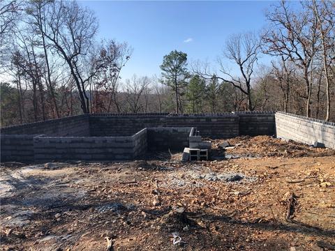 6 James Ln, Bella Vista, AR 72714
