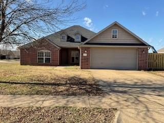 527 N Country Farm Rd, Fayetteville, AR 72704