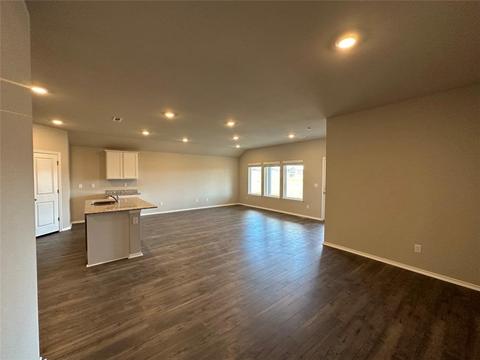 800 Comanche Dr, Gentry, AR 72734 photo 4