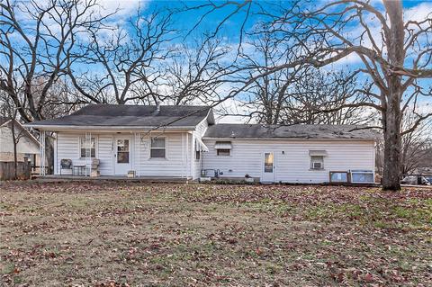 1967 E Huntsville Rd, Fayetteville, AR 72701