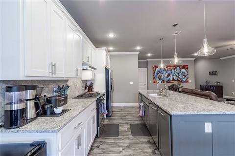 116 E Glendale Ln, Rogers, AR 72758 photo 5
