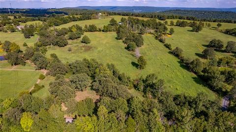 2040 S Mountain Dr, Marshall, AR 72650