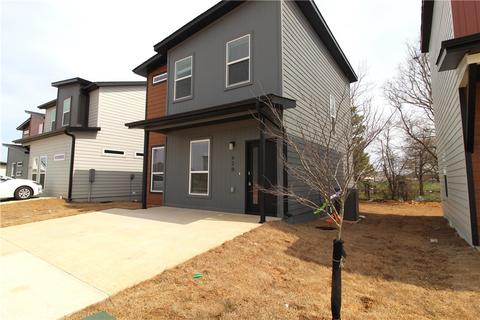620 Pacific Ave, Centerton, AR 72719 photo 2