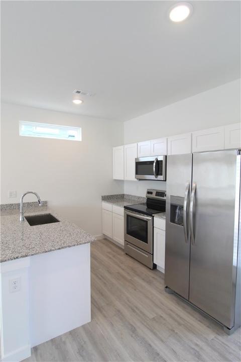 620 Pacific Ave, Centerton, AR 72719 photo 6
