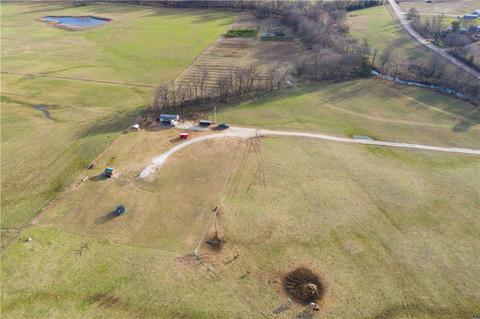 10914 Summers Rd, Summers, AR 72769 photo 7