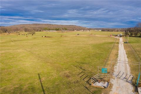 10914 Summers Rd, Summers, AR 72769 photo 9
