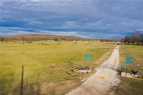 10914 Summers Rd, Summers, AR 72769 photo 10