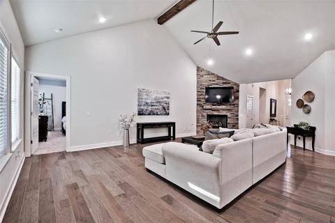 1041 Silver Maple St, Centerton, AR 72719 photo 4
