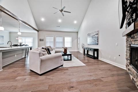 1041 Silver Maple St, Centerton, AR 72719 photo 5