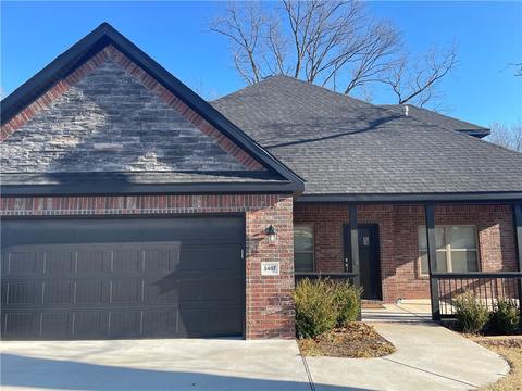 3407 SW Carter Rd, Bentonville, AR 72713
