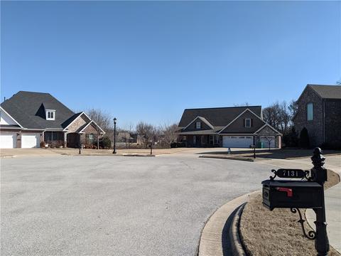 7130 Devonshire Ave, Springdale, AR 72762 photo 2