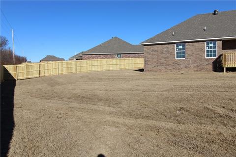 2005 Maple Ct, Gentry, AR 72734 photo 10