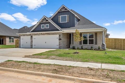 1511 Cullinan St, Centerton, AR 72719