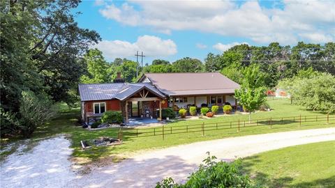 22163 Highway 72, Gravette, AR 72736