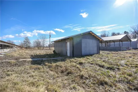 10908 Ruby Hall Rd, Gentry, AR 72734 photo 4