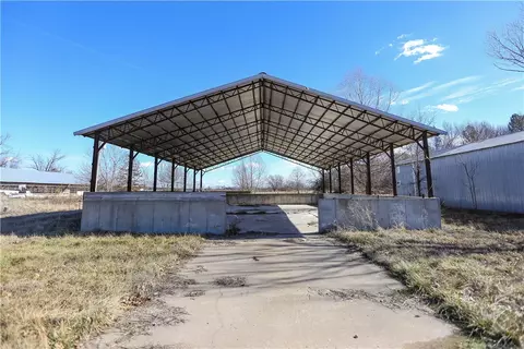 10908 Ruby Hall Rd, Gentry, AR 72734 photo 2
