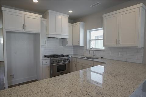 1405 W Pecan St, Rogers, AR 72758 photo 7