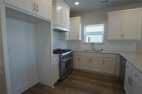 1405 W Pecan St, Rogers, AR 72758 photo 6