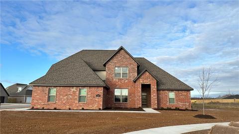 1137 Camerino St, Springdale, AR 72762