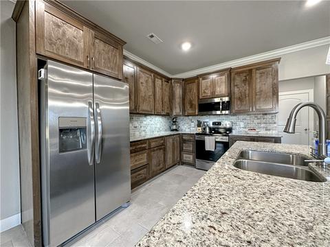 1037 Hampton St, Springdale, AR 72762 photo 11