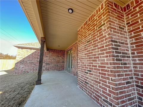 1037 Hampton St, Springdale, AR 72762 photo 24