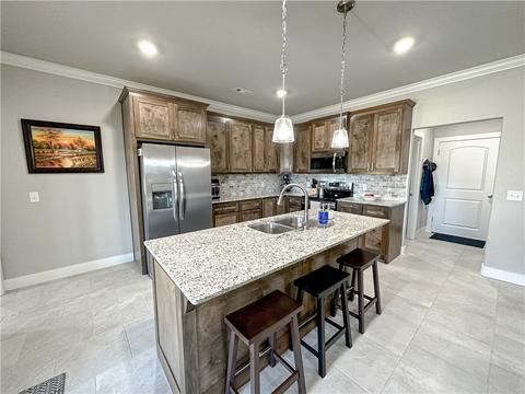 1037 Hampton St, Springdale, AR 72762 photo 10