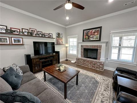 1037 Hampton St, Springdale, AR 72762 photo 7