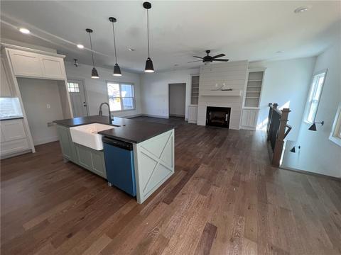 14 Norman Ln, Bella Vista, AR 72714