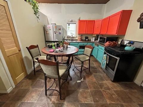 408 Oneida St, Seneca, MO 64865 photo 4
