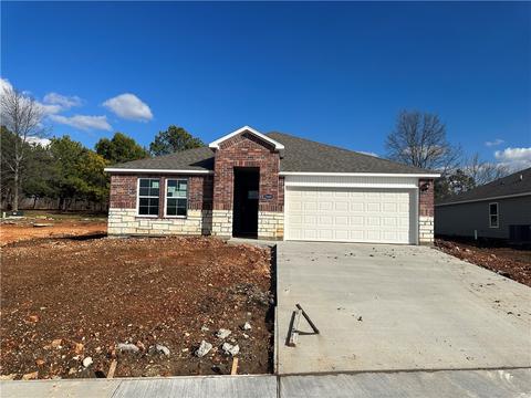 2309 N Heritage Ranch Dr, Siloam Springs, AR 72761