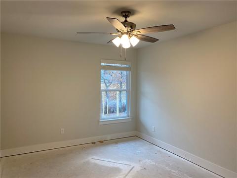 1061 Riverside Dr, Centerton, AR 72713 photo 4