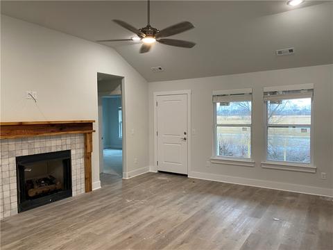 1061 Riverside Dr, Centerton, AR 72713 photo 10