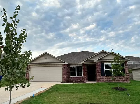 7106 SW Chestnut Hill Rd, Bentonville, AR 72712
