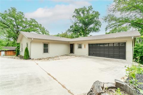 40 Bradford Dr, Bella Vista, AR 72715