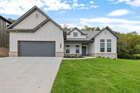 1101 Bunker Dr, Pea Ridge, AR 72751