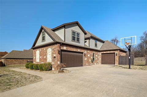 231 Florence Dr, Centerton, AR 72719 photo 3