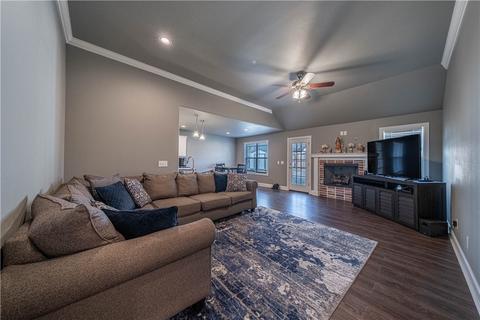 3233 Oglethorpe St, Springdale, AR 72764 photo 5