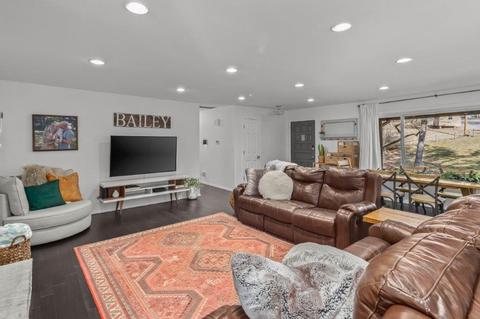 712 E Summit Loop, Rogers, AR 72756 photo 6