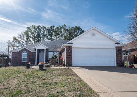 301 Ridgemont Ave, Lowell, AR 72745