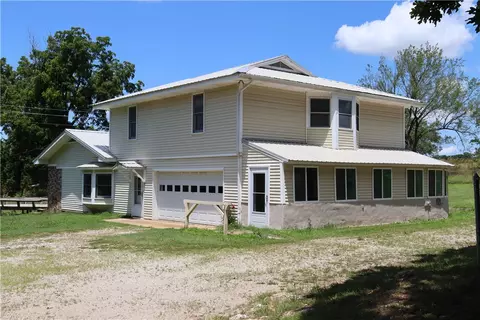 52 County Road 330, Berryville, AR 72616