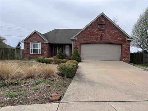 3037 Tranquil Ave, Springdale, AR 72764