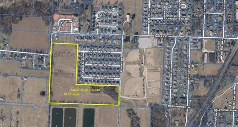 8 Th Ave SW, Gravette, AR 72736