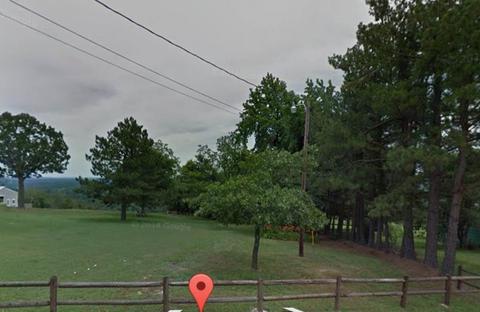 566 West Center Street, Springdale, AR 72764