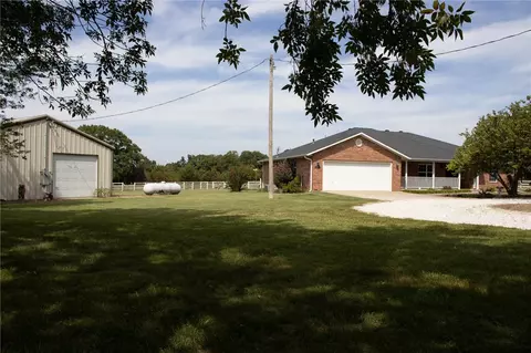 15975 Twelve Corners Rd, Garfield, AR 72732