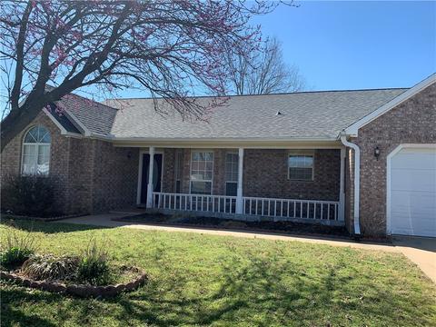 1811 Cherrybark Dr, Greenwood, AR 72936