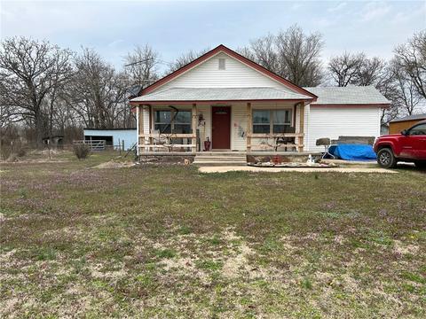 19860 Bill Young Rd, Siloam Springs, AR 72761