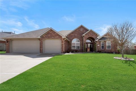 119 Skinner St, Centerton, AR 72719 photo 1