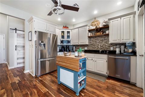 119 Skinner St, Centerton, AR 72719 photo 3
